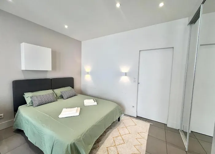 Calme & Chic - Jean Jaures - Gare Matabiau *